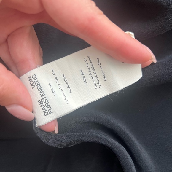 Gorgeous blouse - Picture 5 of 5